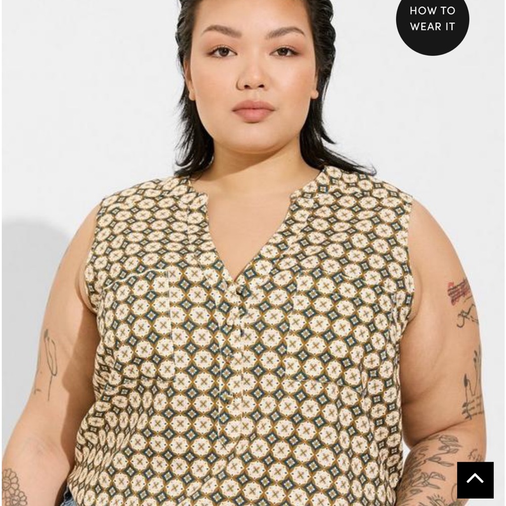 NWT Torrid Harper Linen Pullover Tank Size 2. Still on original packaging